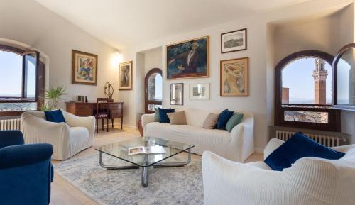 Superior Apartment with City View