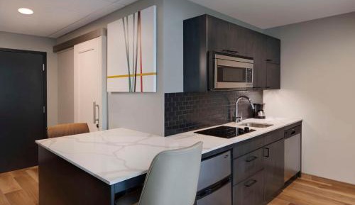 Studio Suite with Two Queen Beds, Sofa Bed and Kitchen