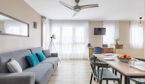 Apartment (4 Adults)