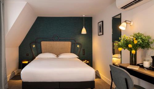 Classic Double Room