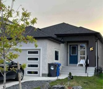 Deluxe Bungalow with Garden View