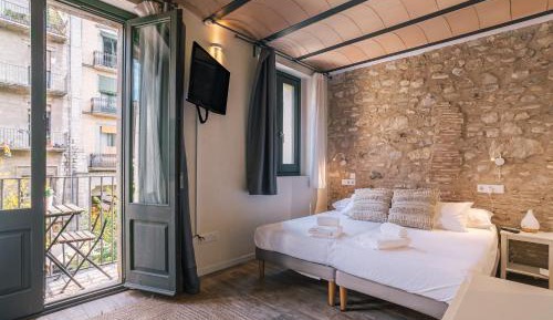 Superior One-Bedroom Apartment with Balcony
