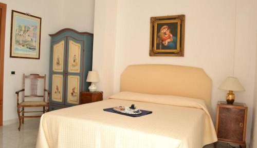 Double or Twin Room with Terrace