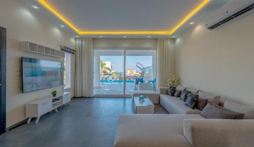 Villa with Private Pool