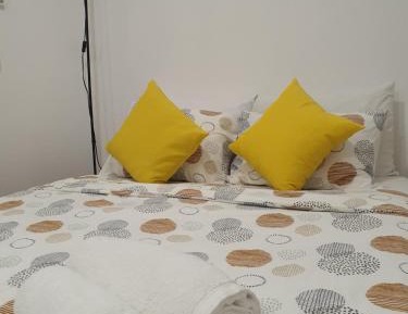 Double Room with Shared Bathroom