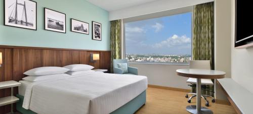 Executive Queen Room