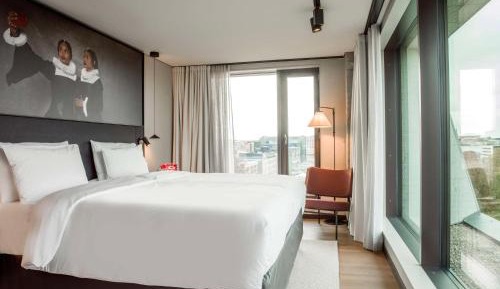 One-Bedroom Suite