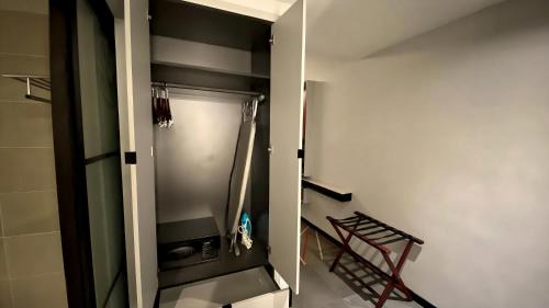 Twin Room with Balcony