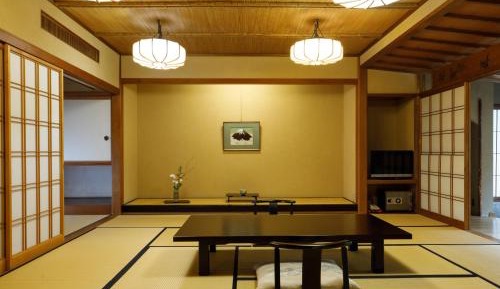 Japanese-Style Room