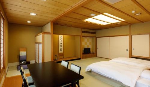 Japanese-Style Room