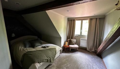 Double Room with Private Bathroom