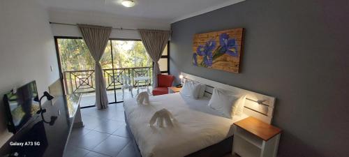 King Room with Balcony