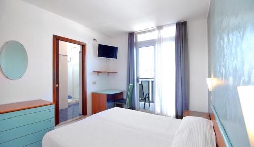 Double or Twin Room with Balcony
