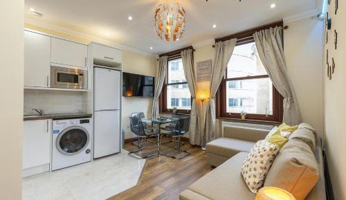Superior Apartment