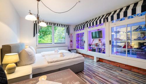 Double Room - Paris