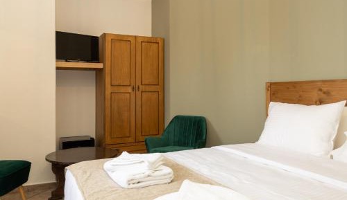 King Room with Mountain View