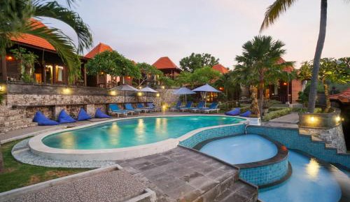 Double Room with Pool View