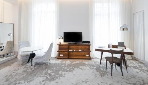 So Chic Suite