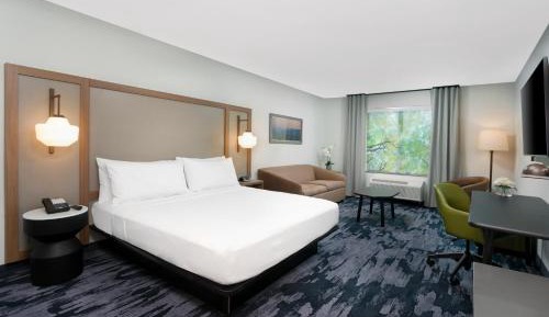 Junior King Suite