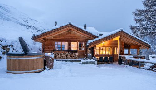 Superior Chalet