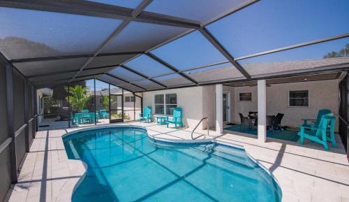 Four-Bedroom Holiday Home