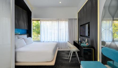 Classic Double Room with Balcony