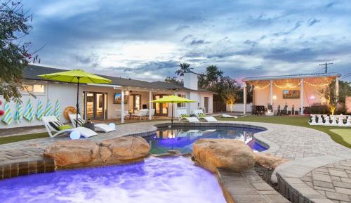 Five-Bedroom Holiday Home