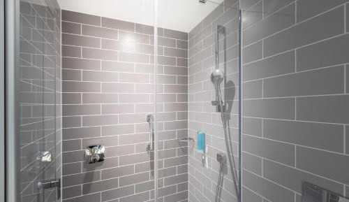 Standard Queen Room - Disability Access