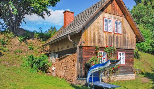 Two-Bedroom Holiday Home