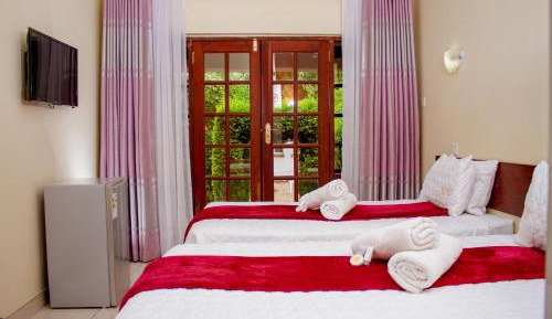 Deluxe Double or Twin Room