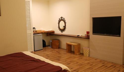 Large Double Room