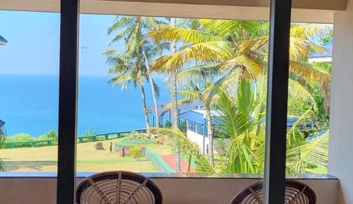 Double Room with Balcony and Sea View