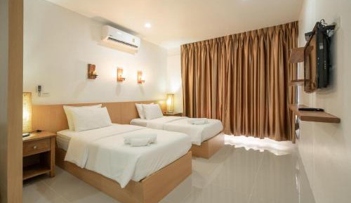 Basic Triple Room