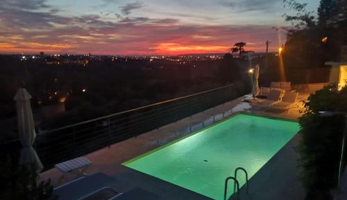 Double Room with Shared Bathroom