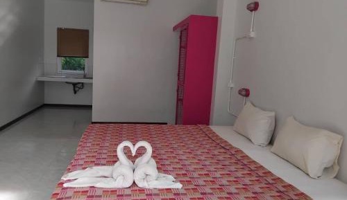 Single Room with Pool View