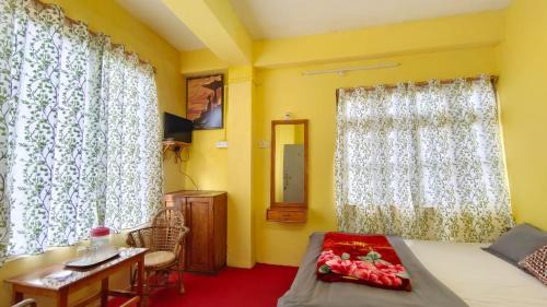Double Room with Mountain View
