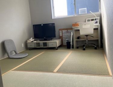 Economy Twin Room
