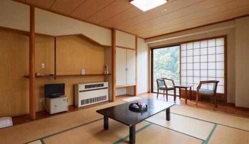 Japanese-Style Room