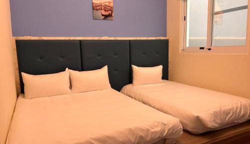 Triple Room with Private Bathroom