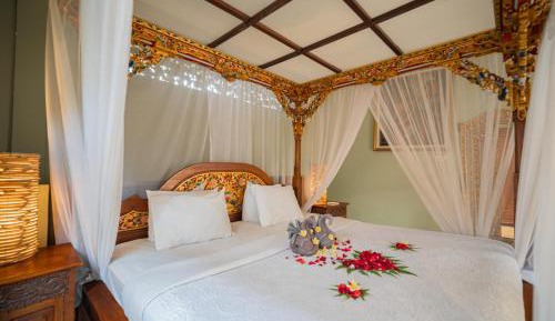 King Suite with Balcony