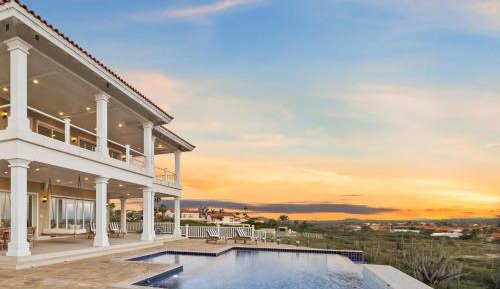 Five-Bedroom Villa