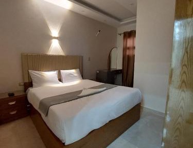 New Year's Eve Special - Single Room