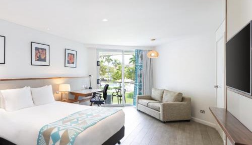 Queen Room with Sofa Bed