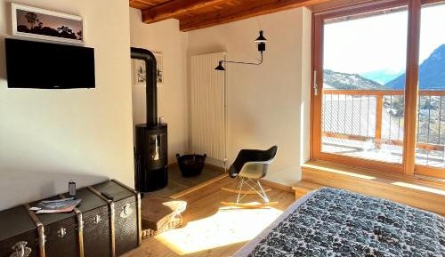 Double Room with Mountain View