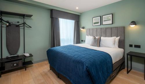 Deluxe 2 Bedroom Apartment