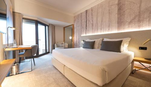 Superior Double Room with Mountain View