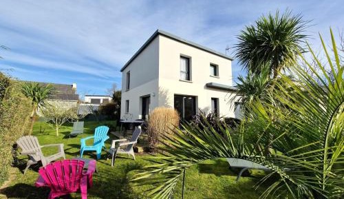 Three-Bedroom Holiday Home 