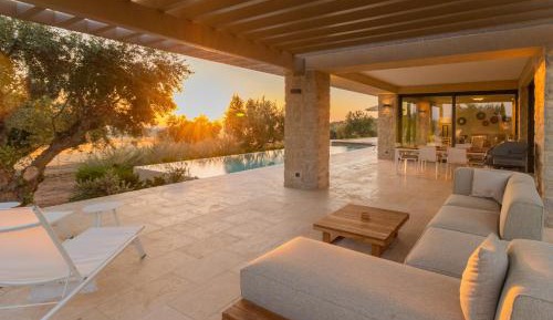 Villa with Private Pool