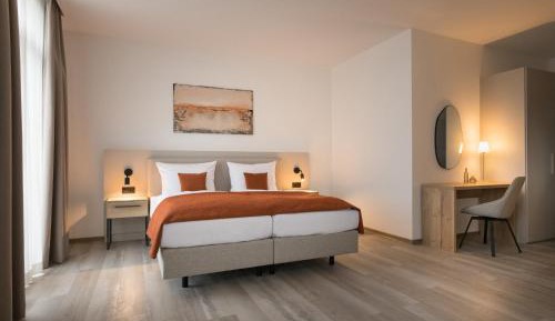 Large Twin Room
