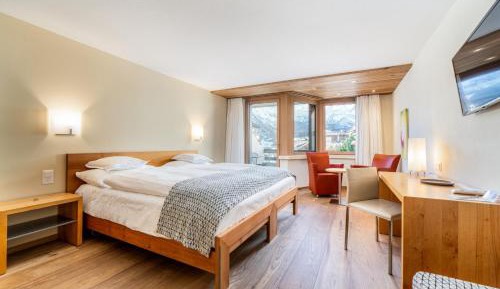 Superior Double Room with Balcony